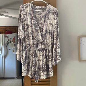 NWOT Vestique Romper